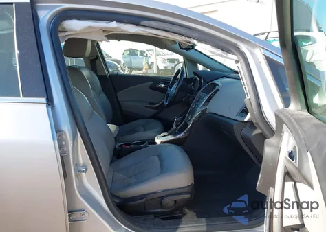 2013 Buick Verano из США, поврежденный, VIN 1G4PP5SK6D4110938